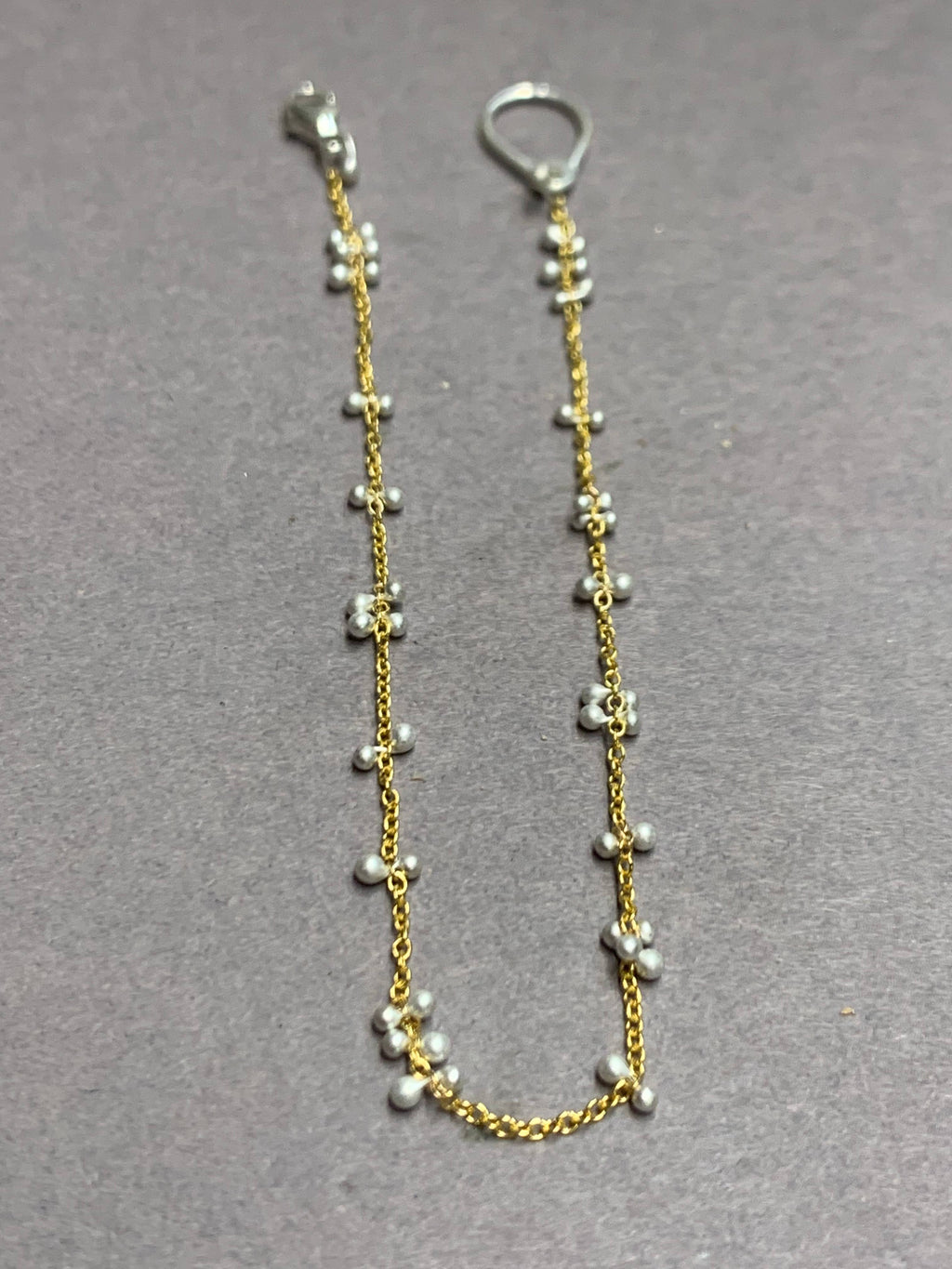 Yedomi Scattered Caviar Bracelet