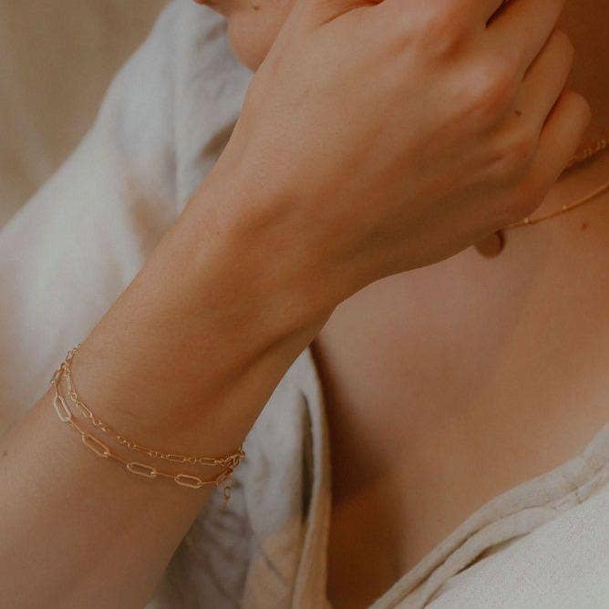 Ofina Oval Link Chain Bracelet