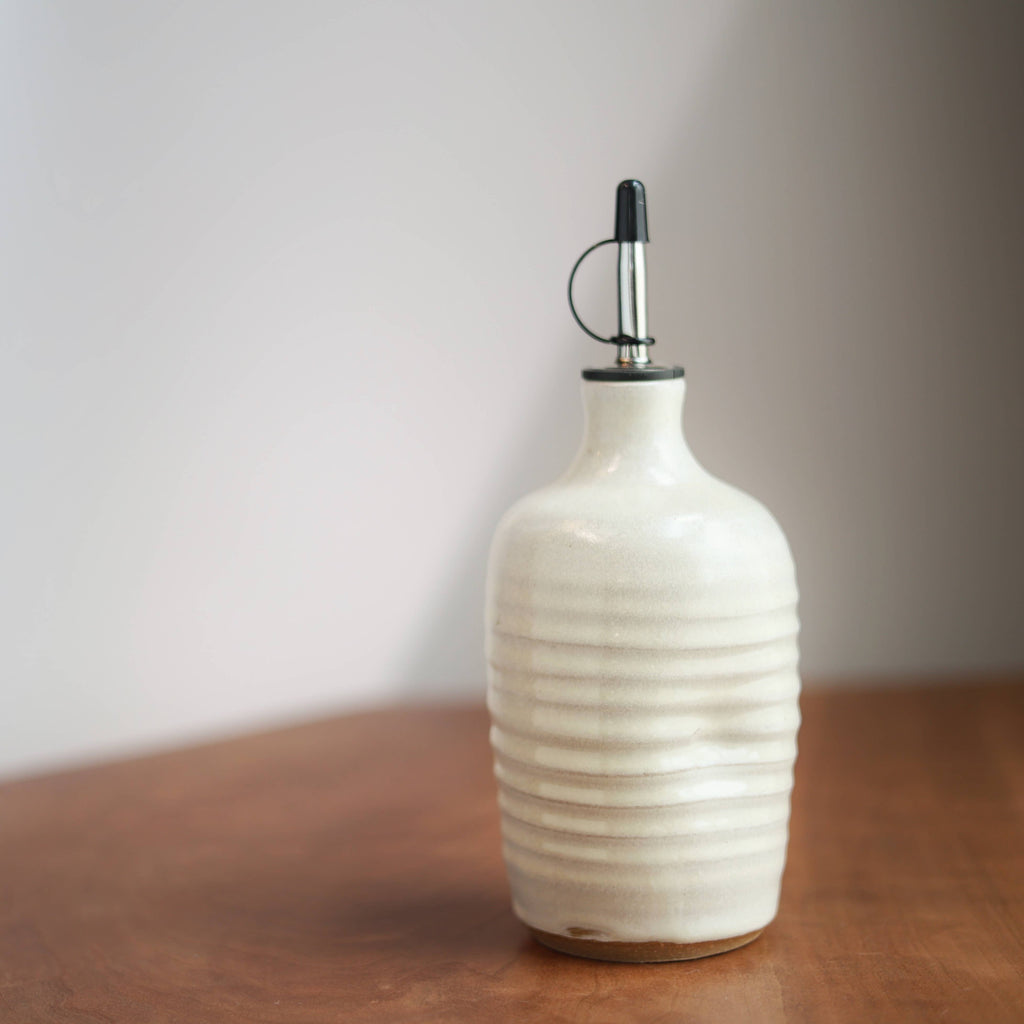Gravesco Cream Olive Oil Cruet