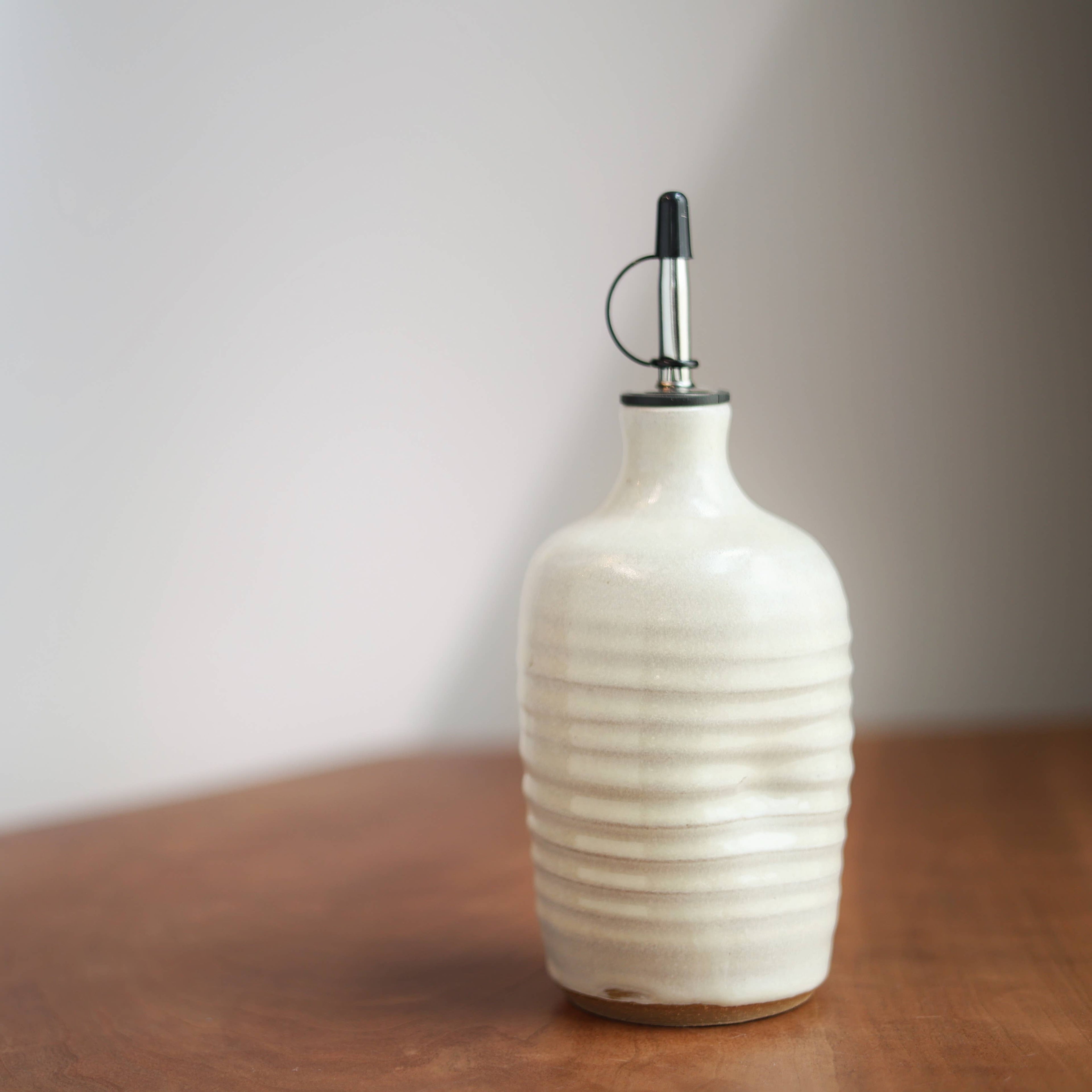 Gravesco Cream Olive Oil Cruet