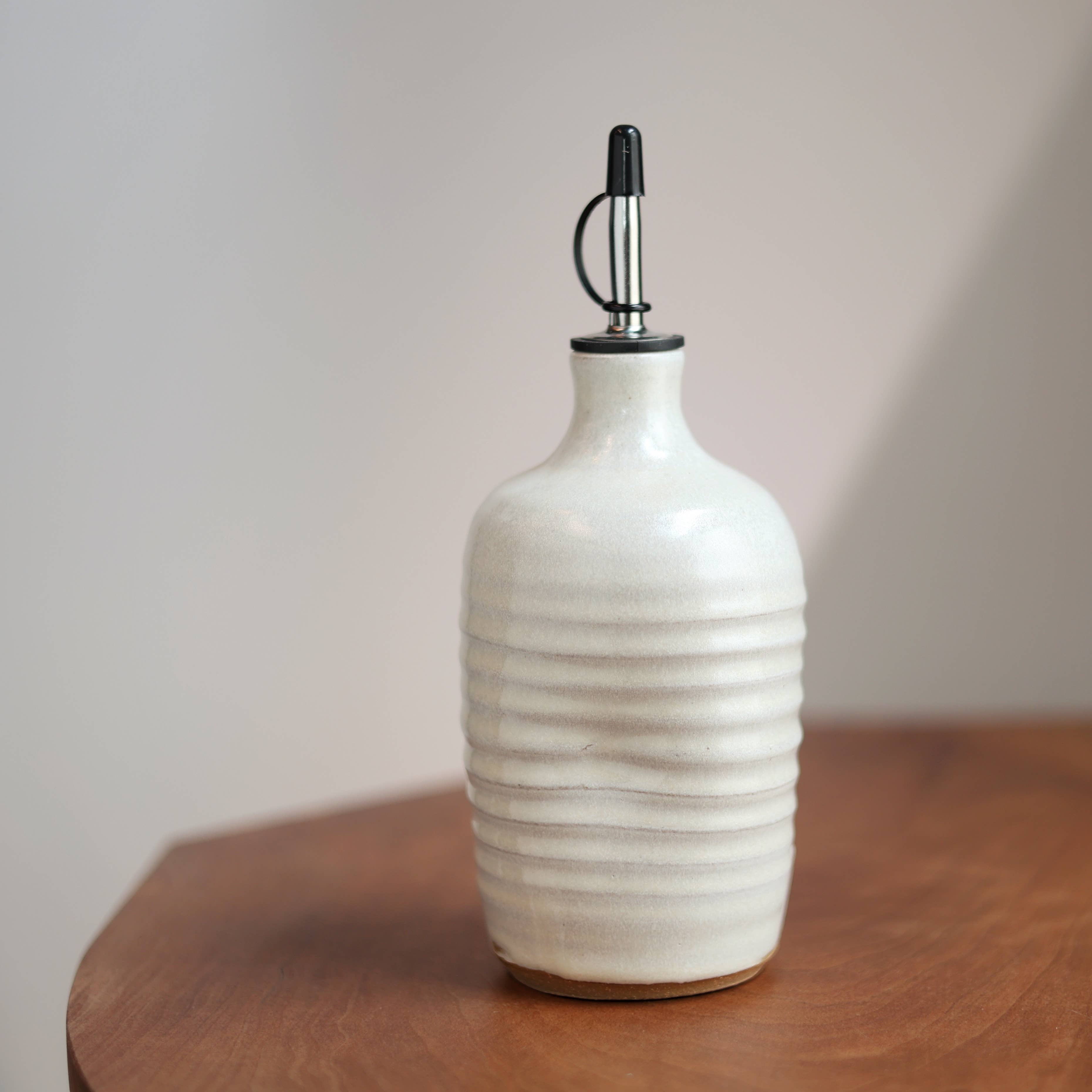 Gravesco Cream Olive Oil Cruet