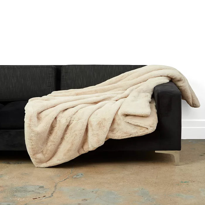 Apparis Brady Blanket