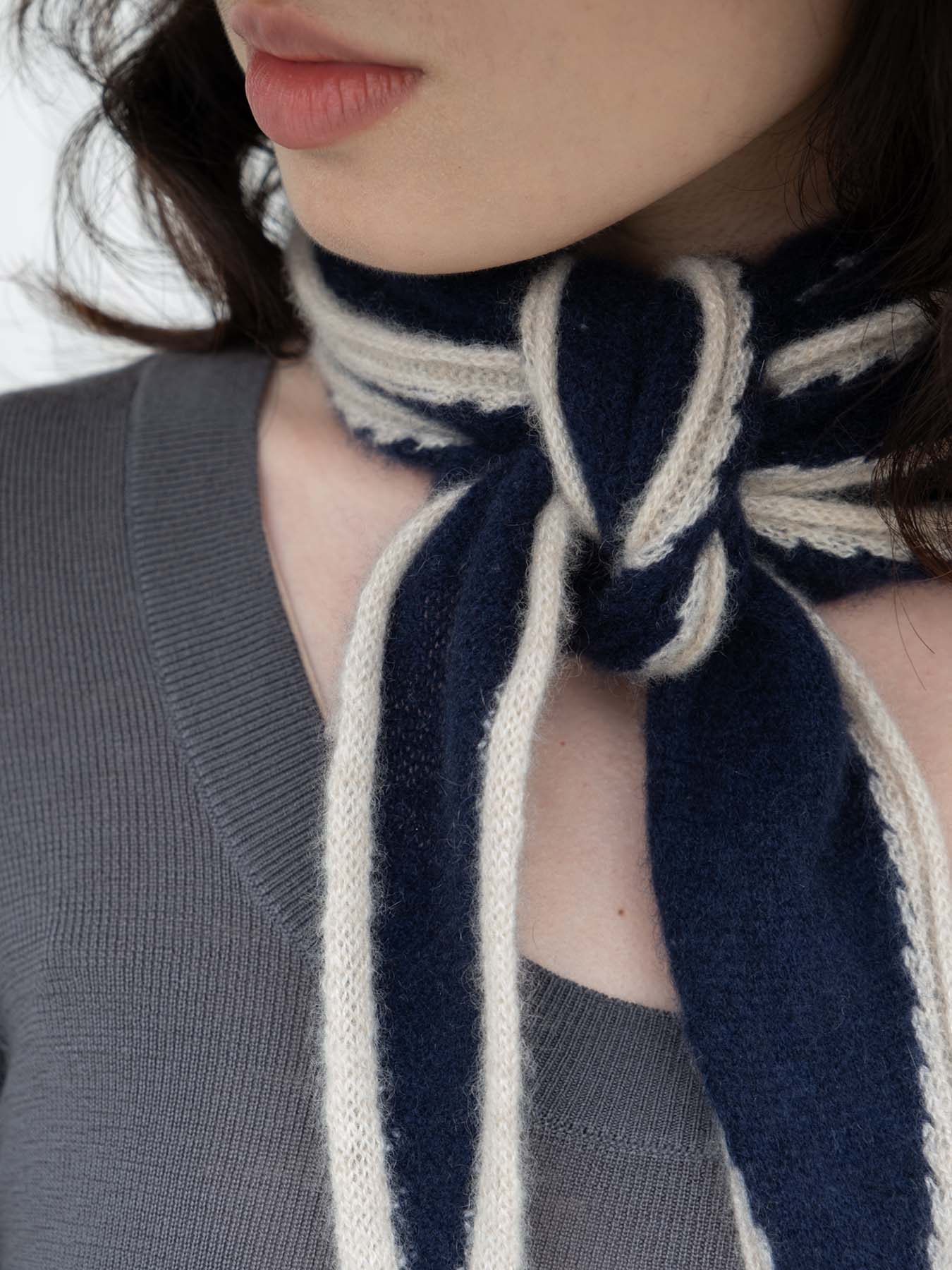 Oats & Rice Cashmere Short Scarf