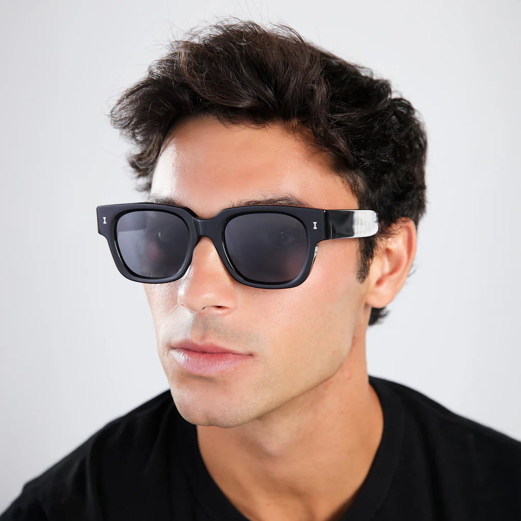 illesteva Francesco Sunglasses