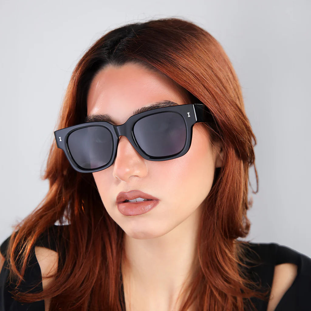 illesteva Francesco Sunglasses