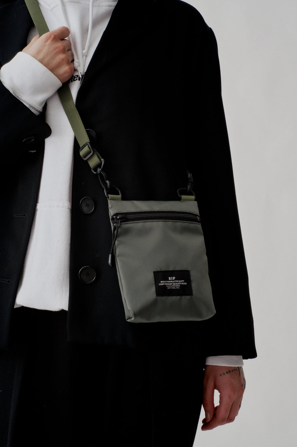 Bags in Progress Zipper Pouch Shoulder Bag