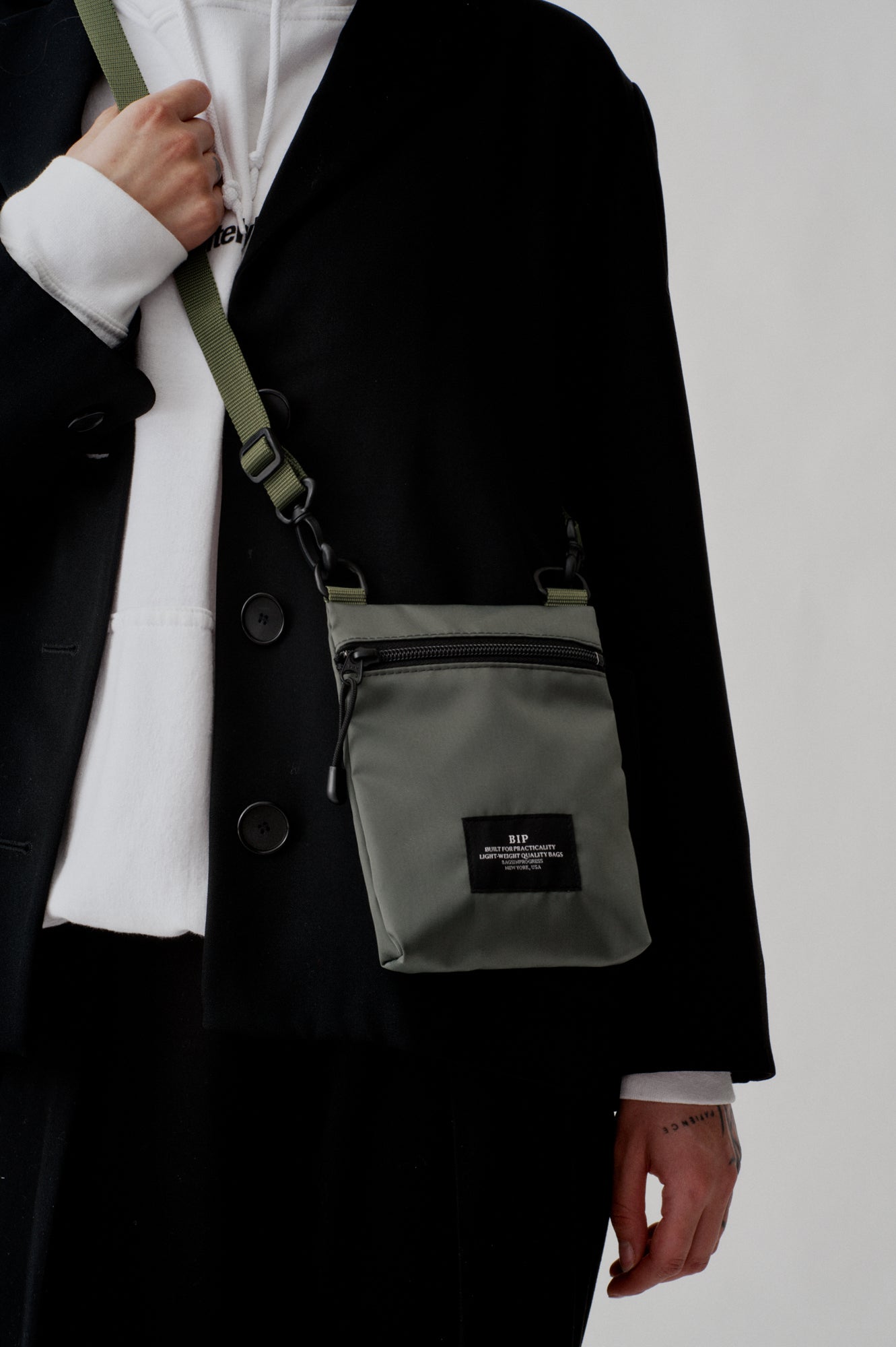 Bags in Progress Zipper Pouch Shoulder Bag