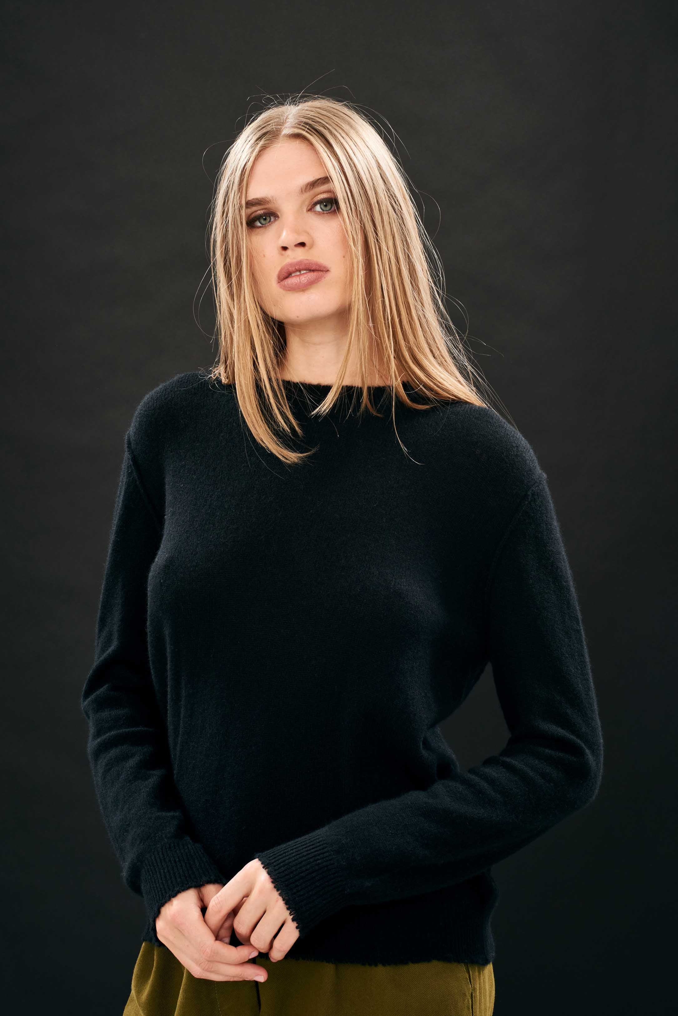 Jumper1234 Distressed Crew