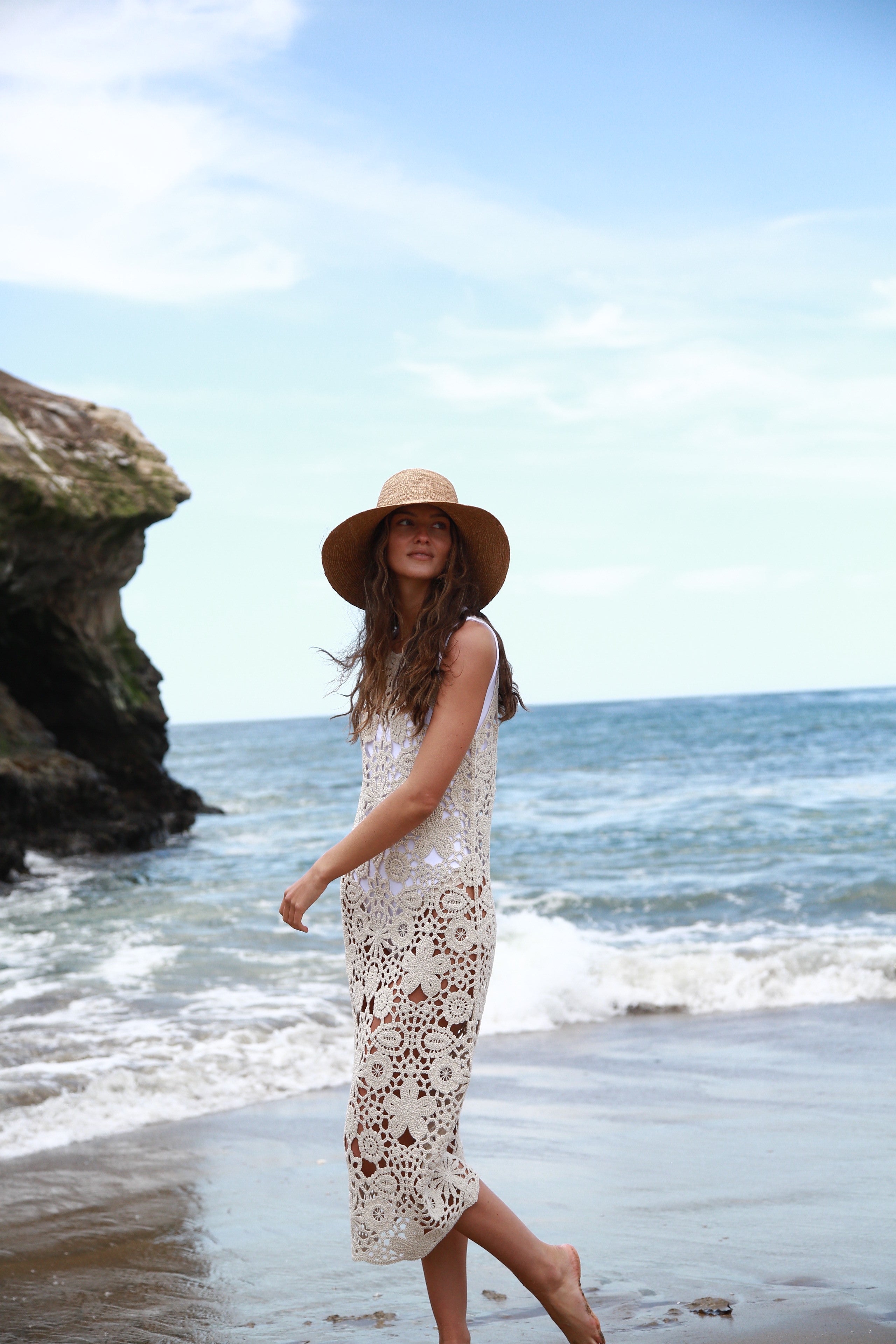 Kin Tan Bucket Hat
