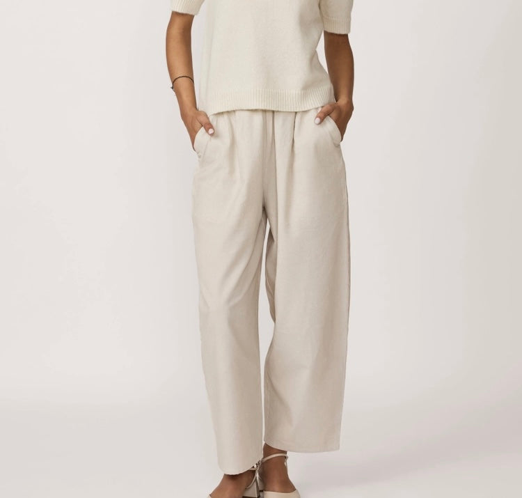 LAUDE the Label Barrel Leg Corduroys