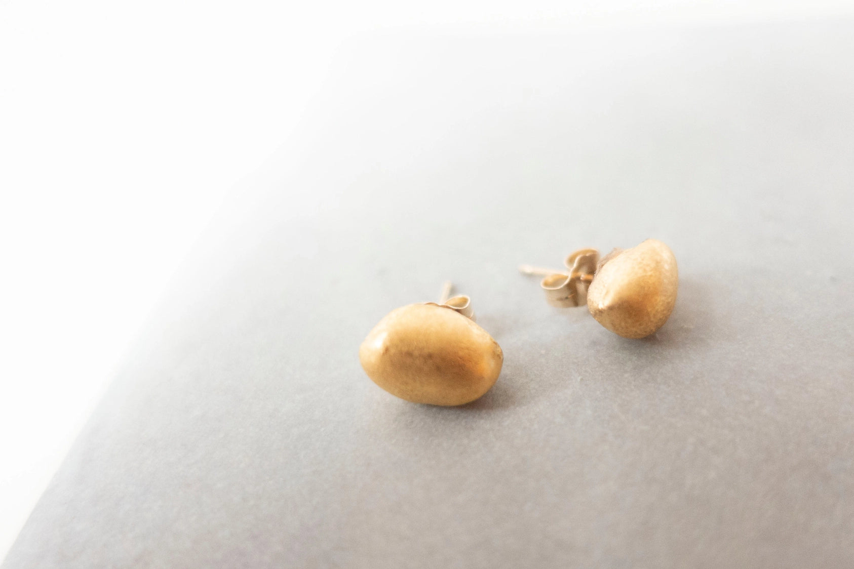 Reiko Yamamoto Pebble Studs