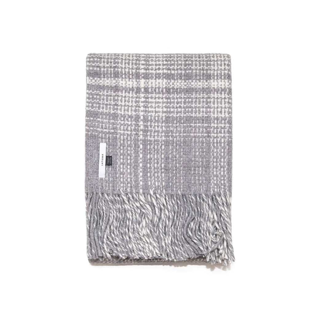 Latierra Ruta Throw