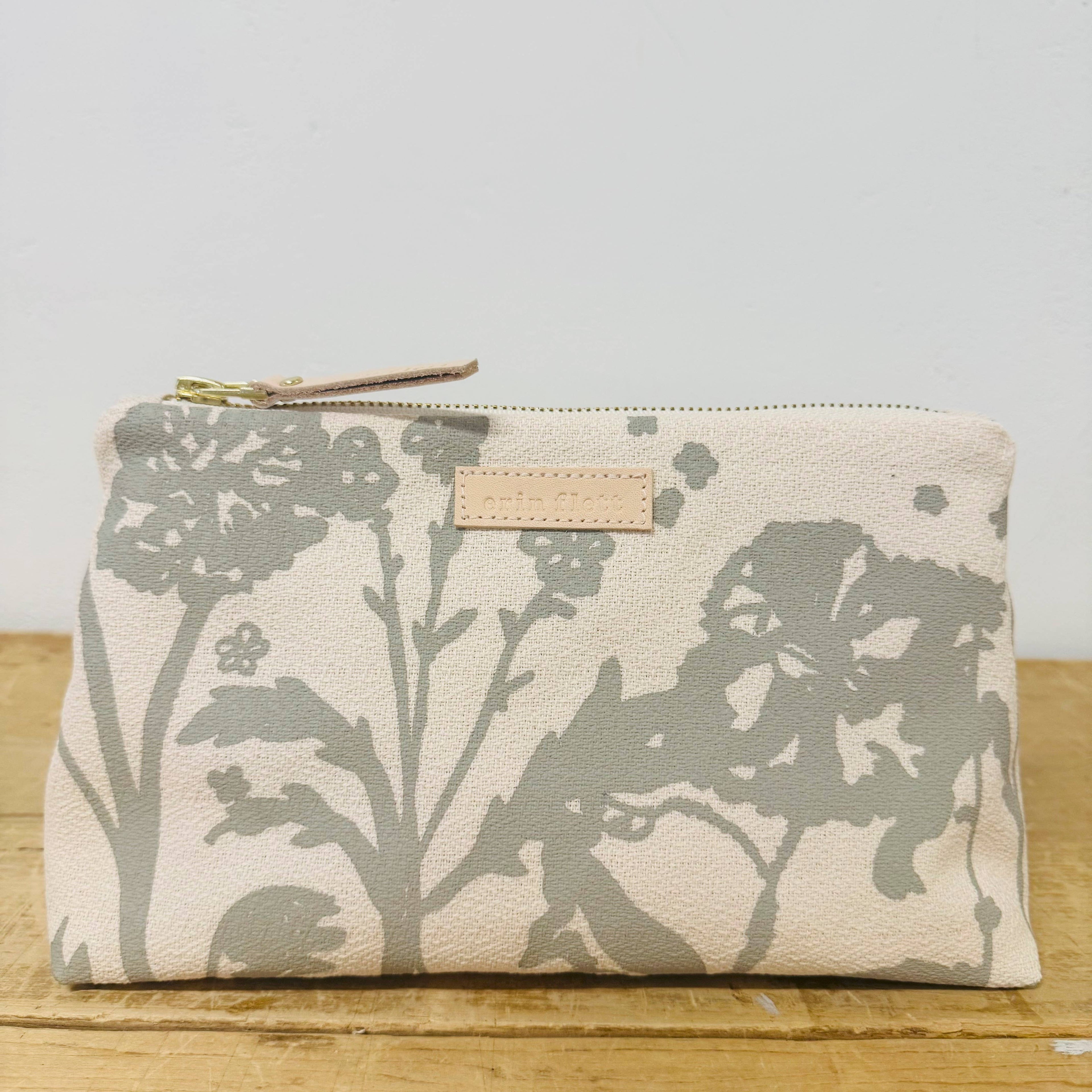 Erin Flett Laura Pouch