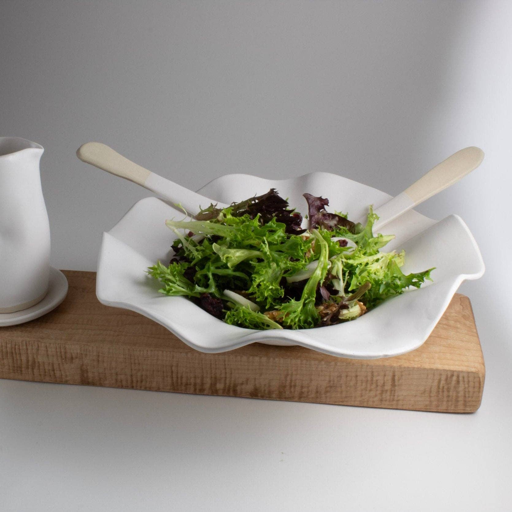 Tagliaferro Sculpted Serving Bowls
