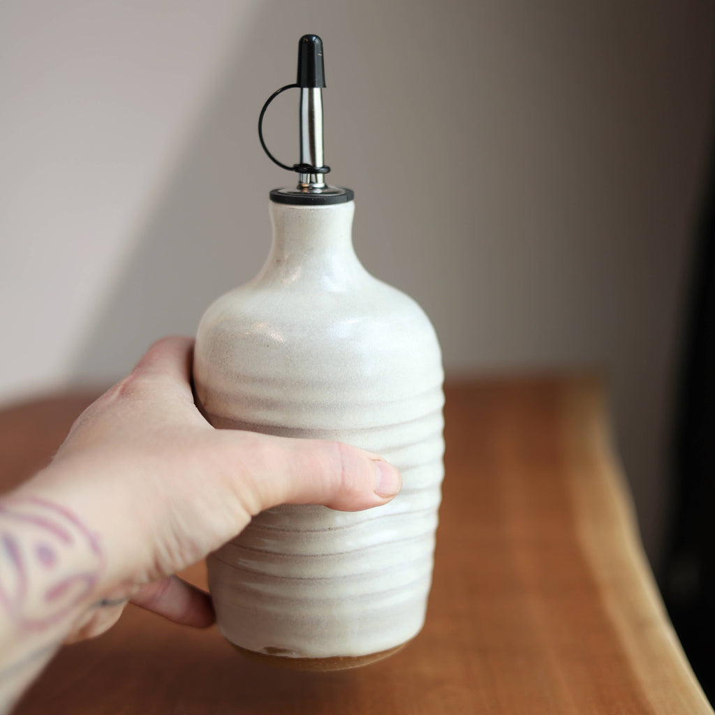 Gravesco Cream Olive Oil Cruet