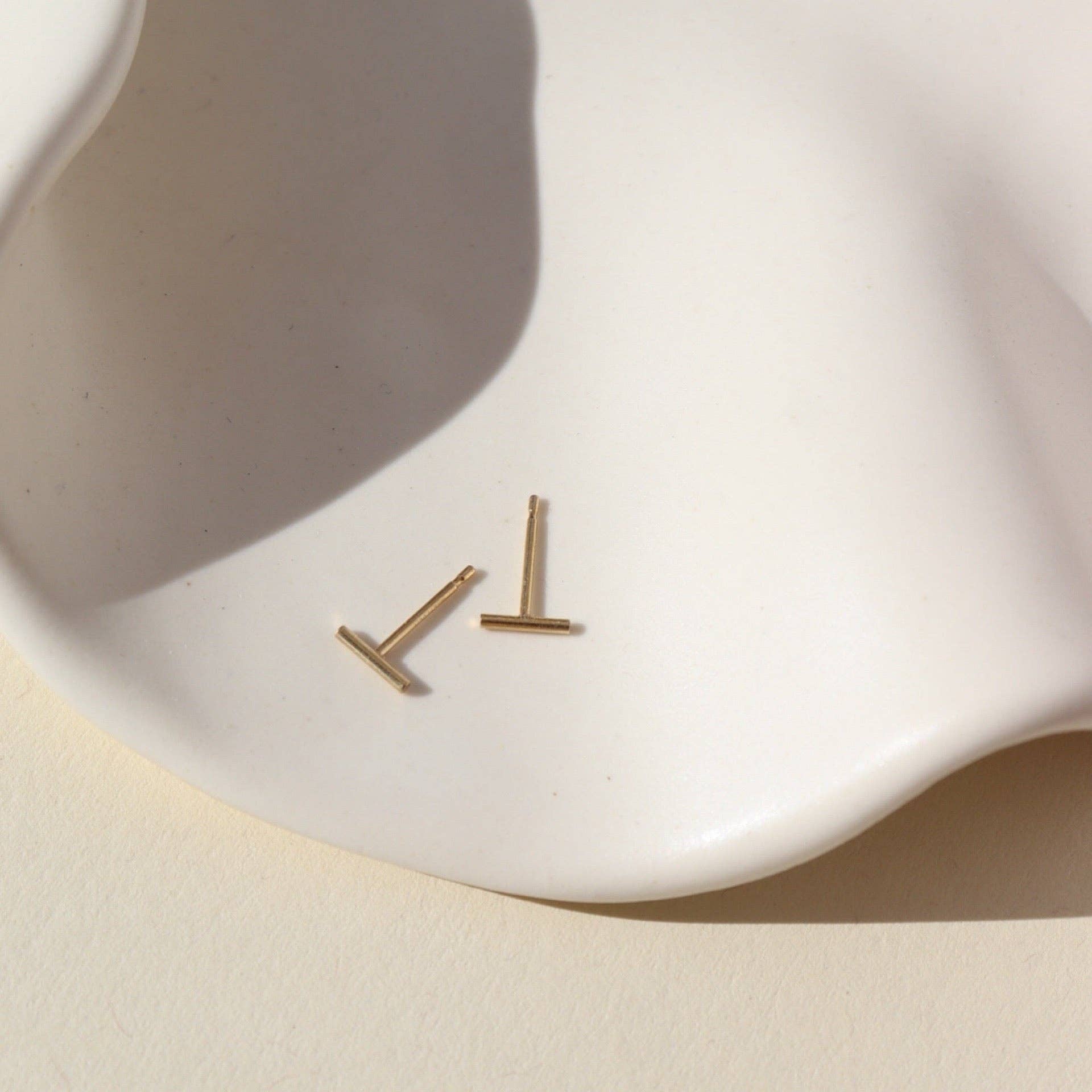 Token Bar Studs