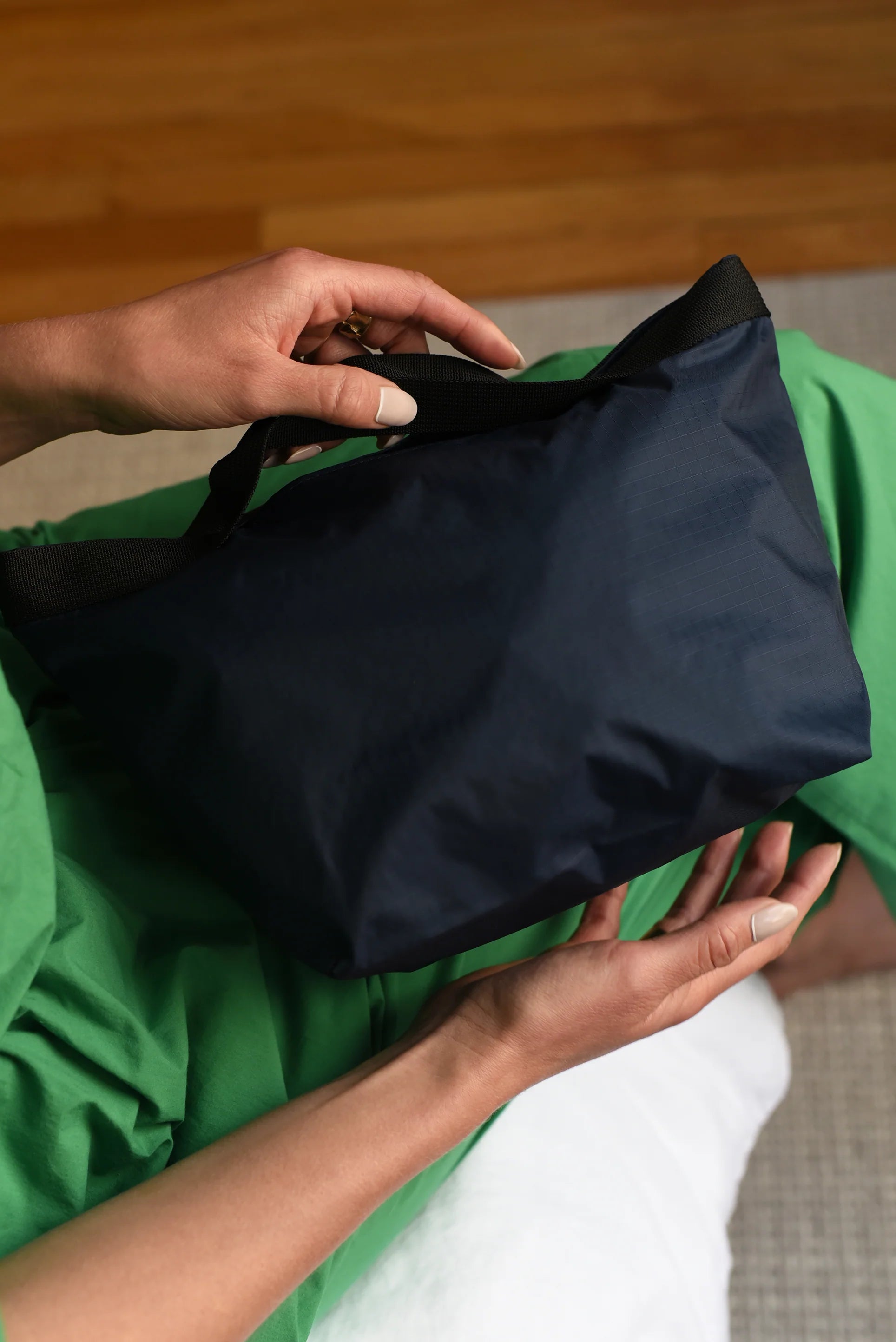 8.6.4 Nylon Pouch