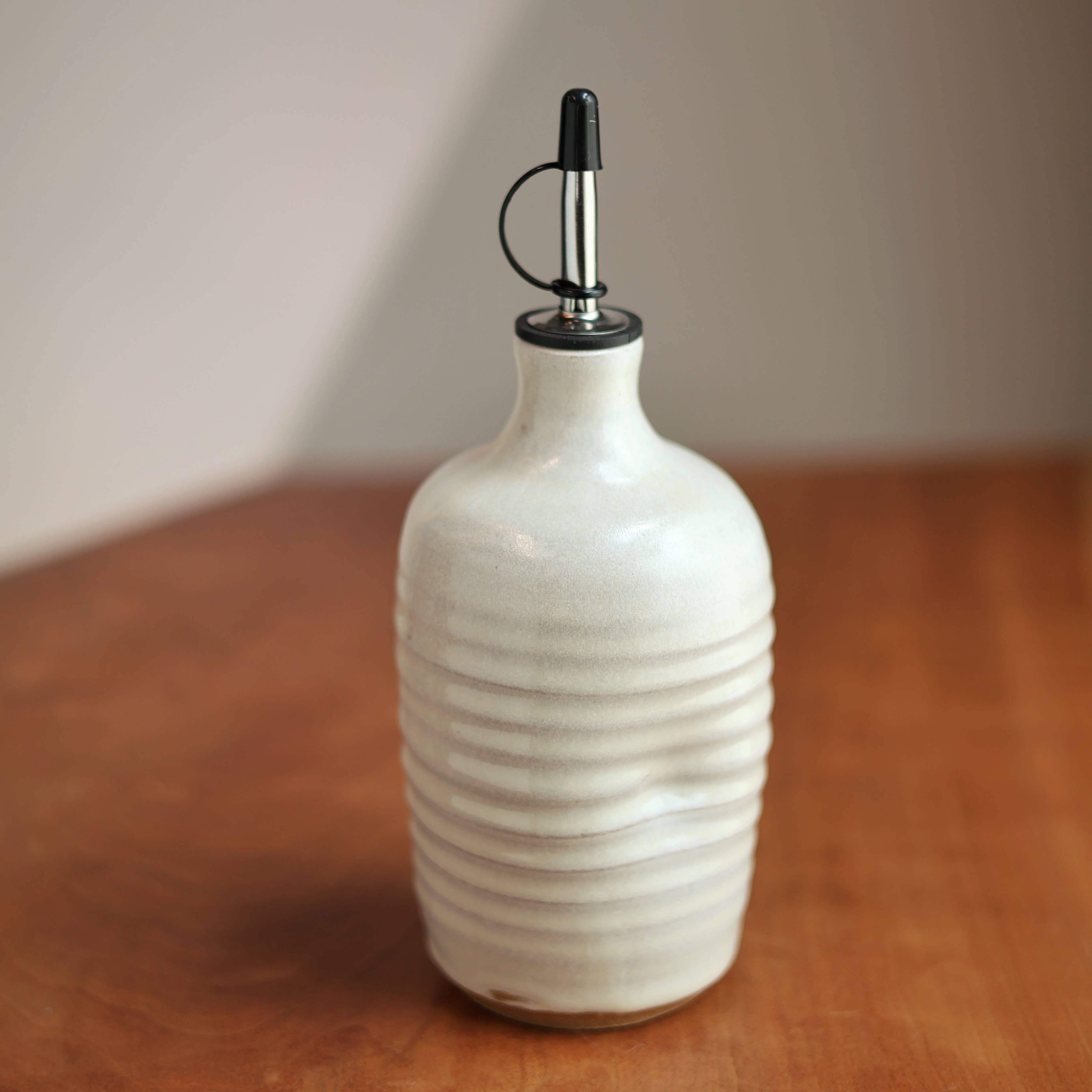 Gravesco Cream Olive Oil Cruet
