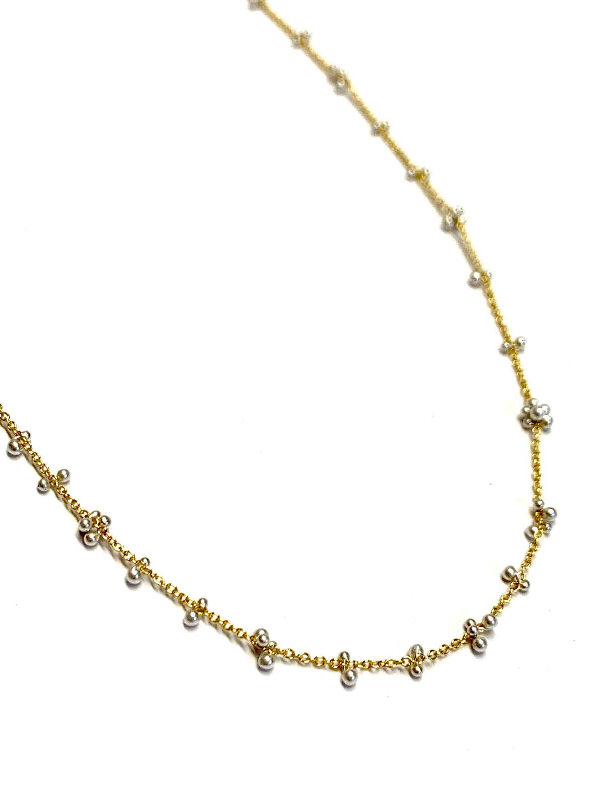 Yedomi Scattered Caviar Necklace