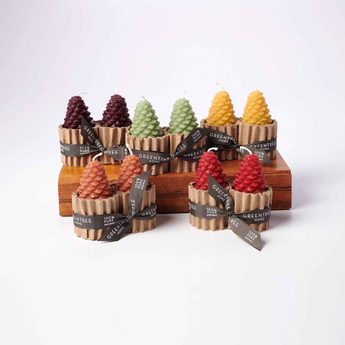 Greentree Pine Cone Beeswax Candles