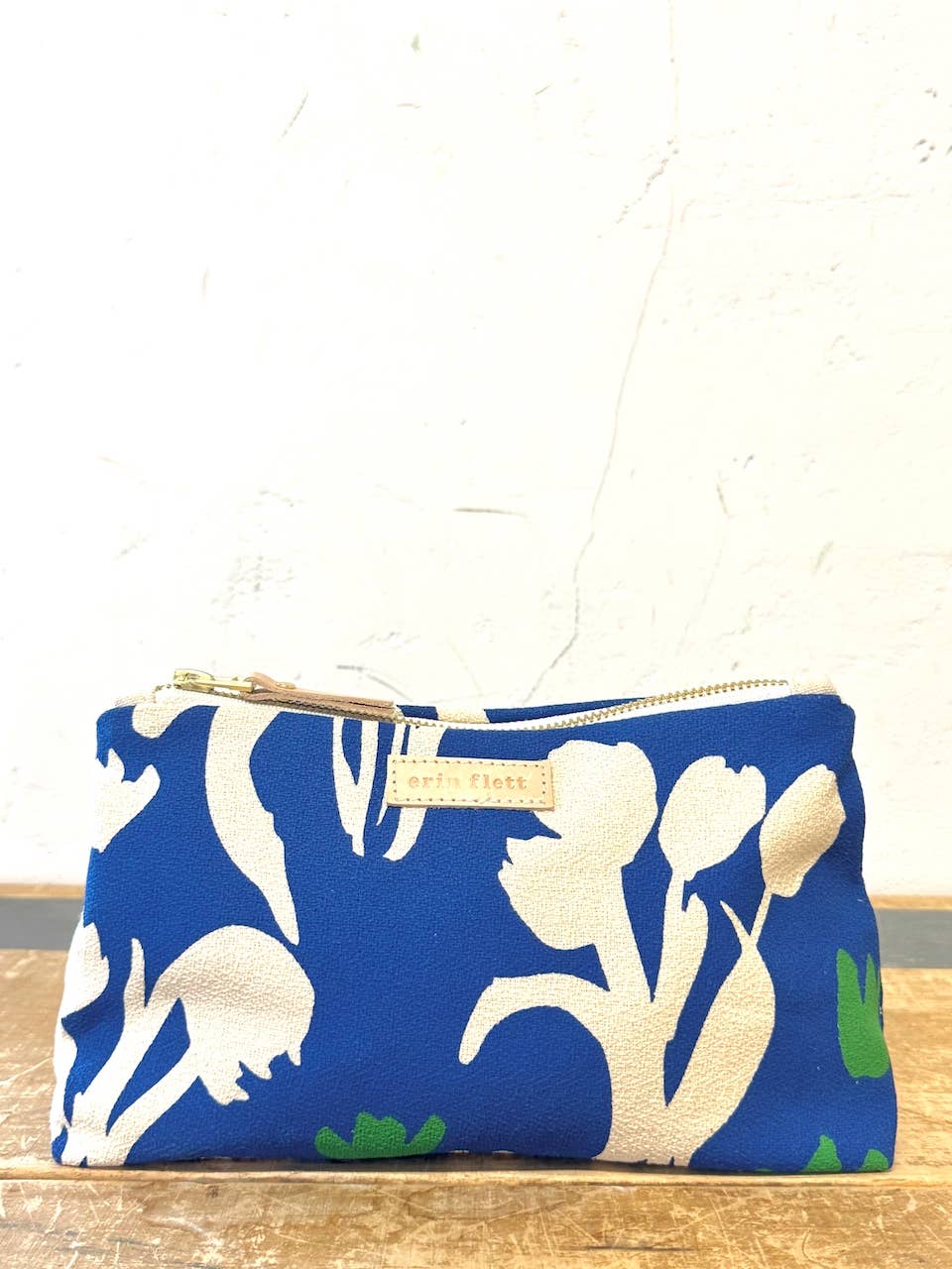 Erin Flett Laura Pouch