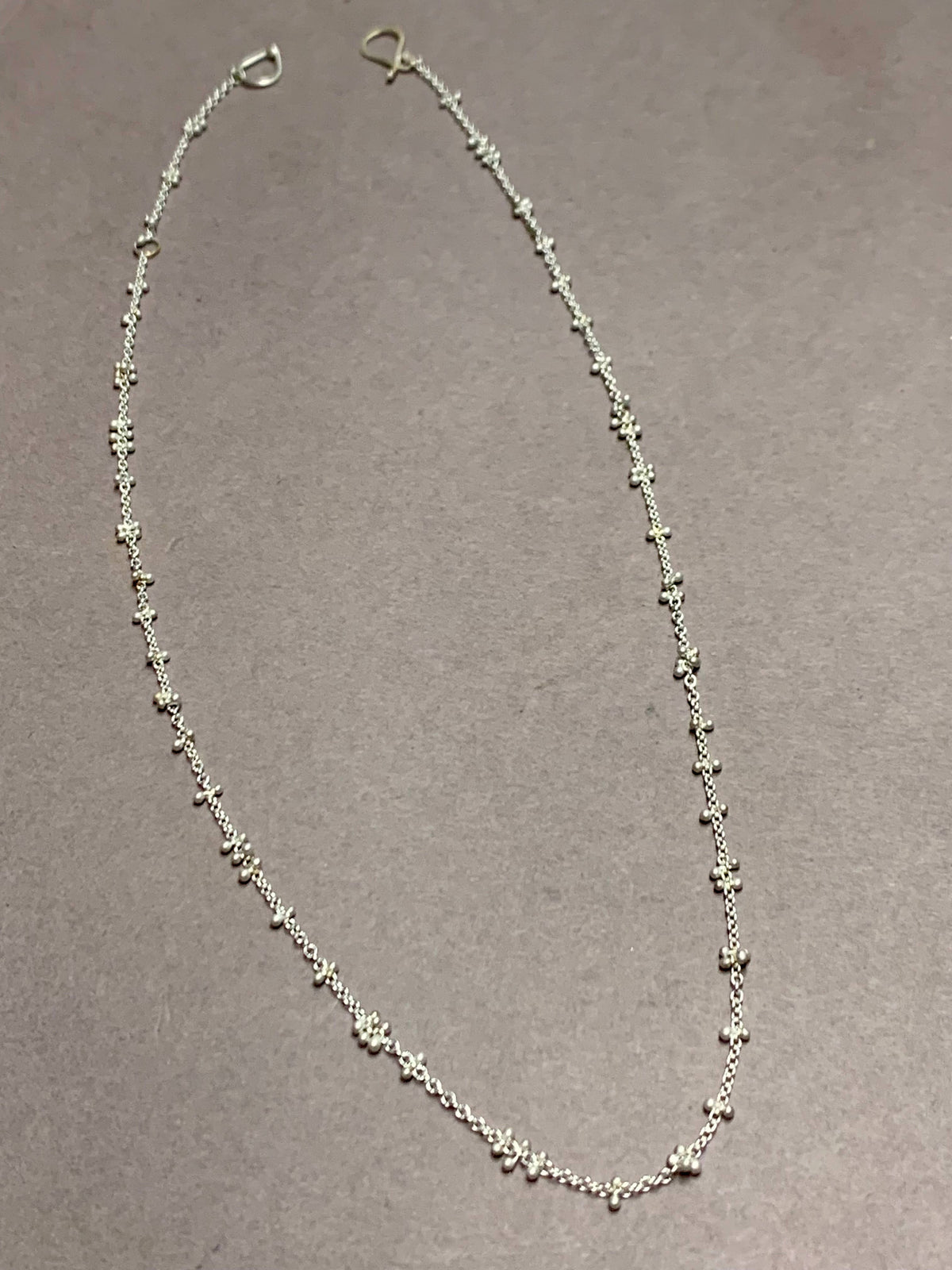Yedomi Scattered Caviar Necklace