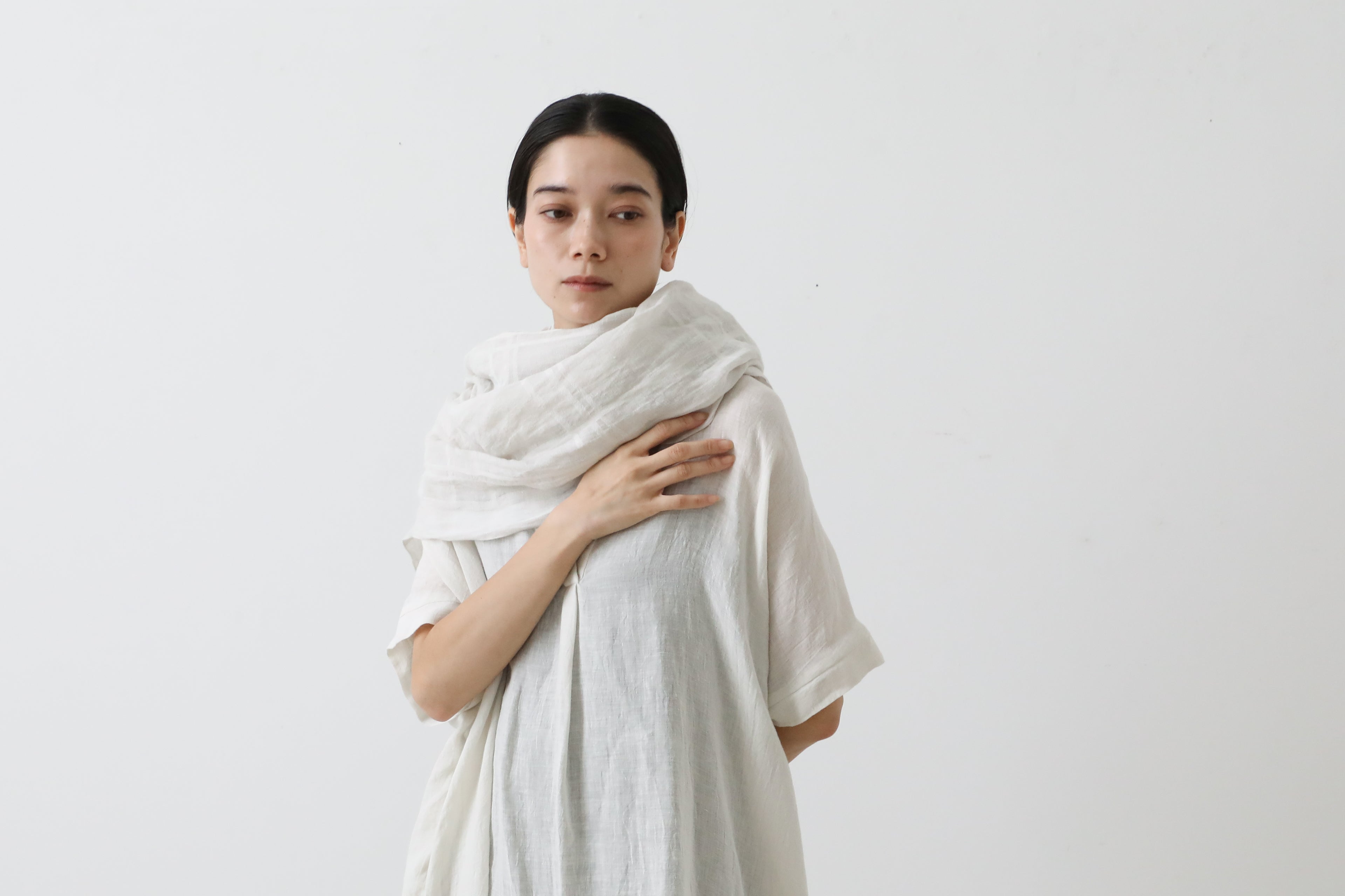 小物 evam eva linen stole Evam Eva Linen/Silk Stole – Mysa Vermont